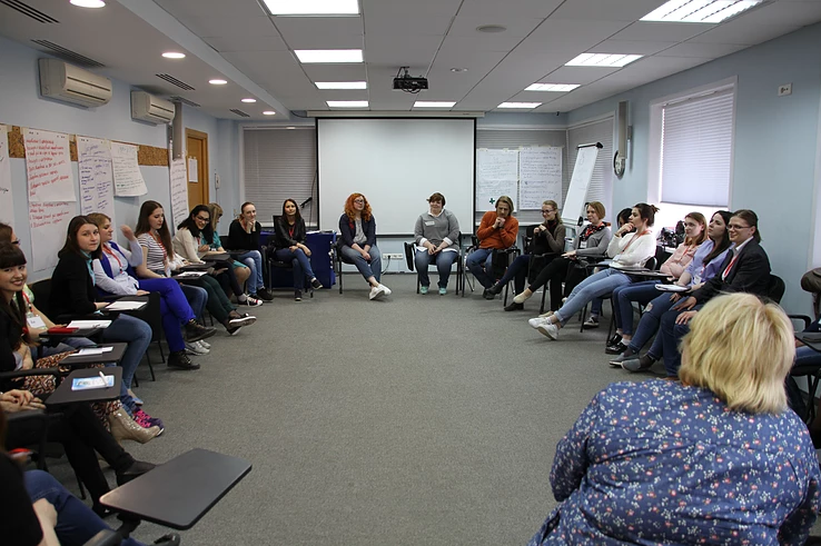 Центр СПИДа организует серию семинаров для медиков Свердловской области