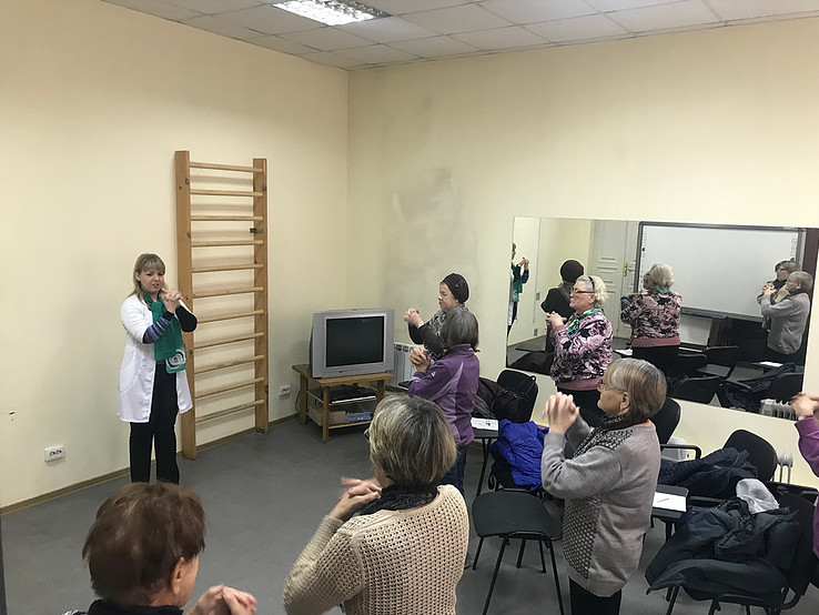 В Школе здоровья 60+ Свердловского областного центра медпрофилактики стартовал новый учебный год